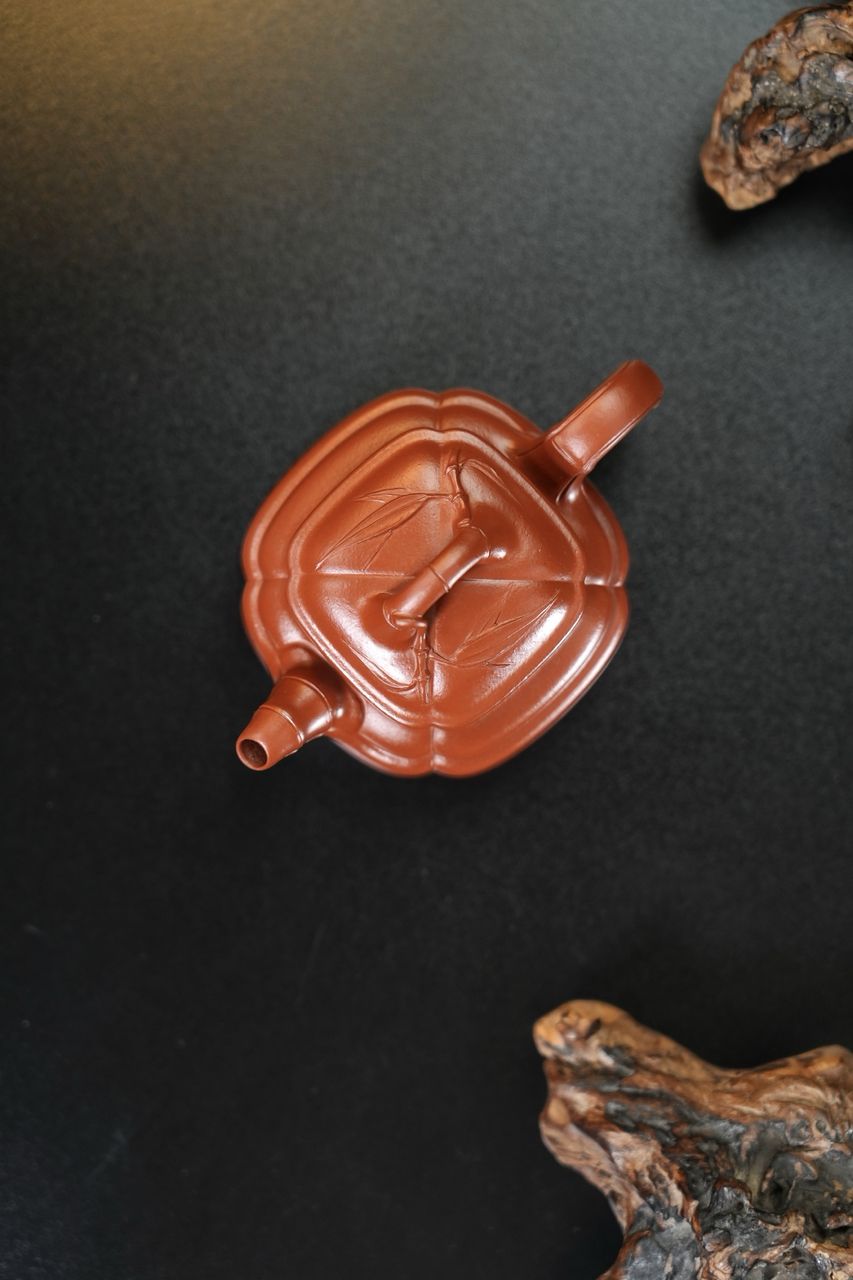 四方竹鼎 實物圖 4